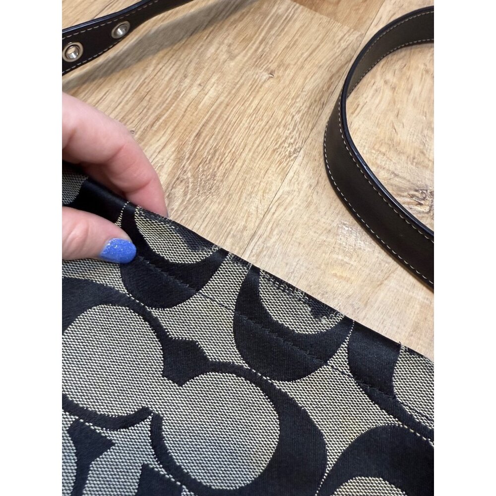 Y2K Coach F15067 Black & Beige Signature Monogram Hobo Shoulder Bag - Picture 9 of 11